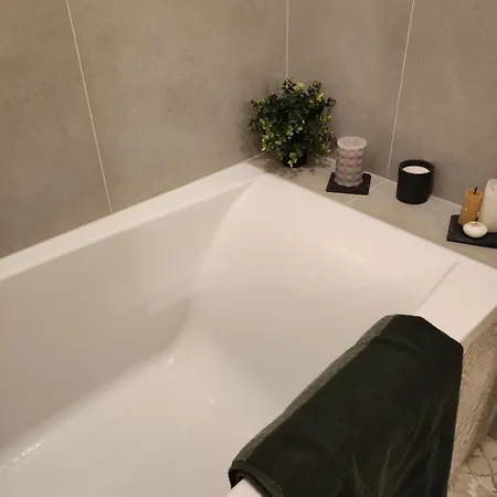 Utulny V Blizkosti Centra Apartman *